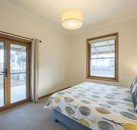Flinders Bush Retreats - Accommodation Yamba