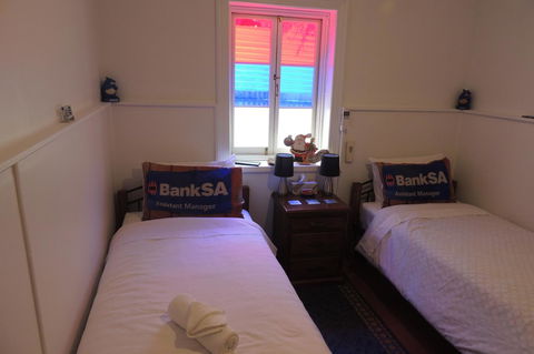 Wozza's B&B - Accommodation Yamba 9