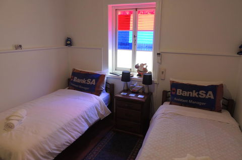 Wozza's B&B - Accommodation Yamba 10