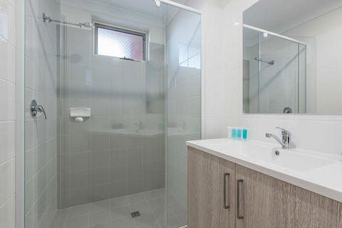 Jurien Bay Motel Apartments - Accommodation Yamba 11