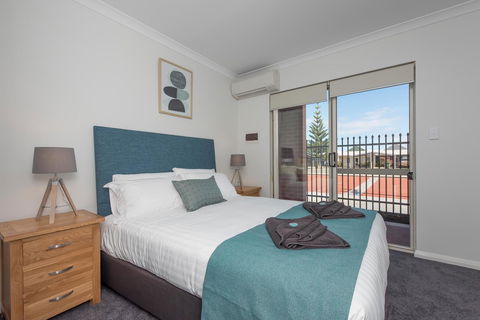 Jurien Bay Motel Apartments - Accommodation Yamba 3