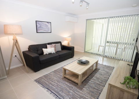 Yaran Suites - Accommodation Yamba 14
