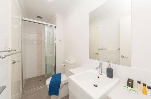 Yaran Suites - Accommodation Yamba 38