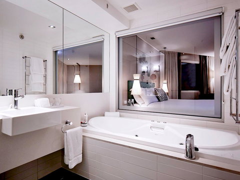 Crown Promenade Perth - Accommodation Yamba 4