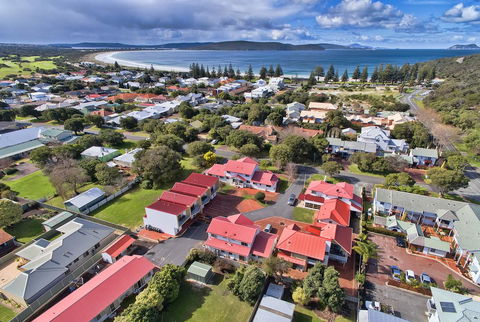 Pelicans Albany Middleton Beach - Accommodation Yamba 0