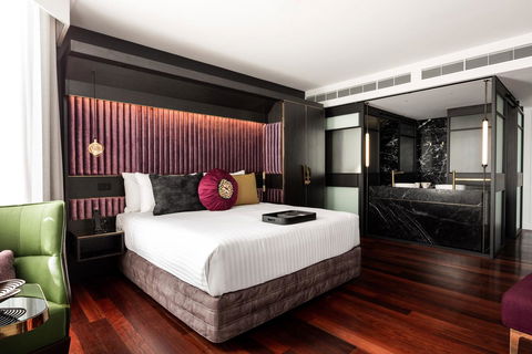 QT Perth - Accommodation Yamba 24