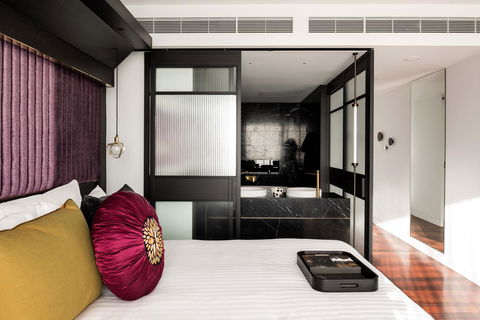 QT Perth - Accommodation Yamba 32
