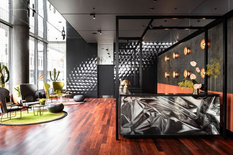 QT Perth - Accommodation Yamba 11