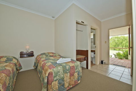 Rayanne Homestead - Accommodation Yamba 12