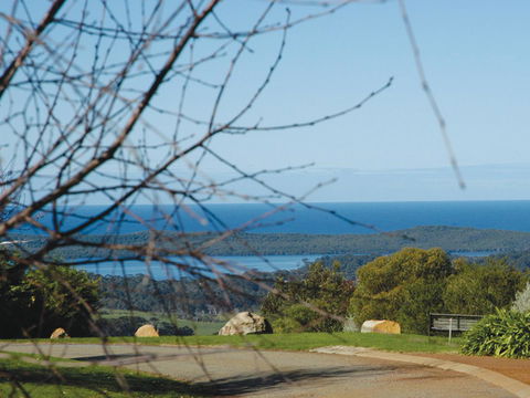 Chimes Spa Retreat - Accommodation Yamba 28