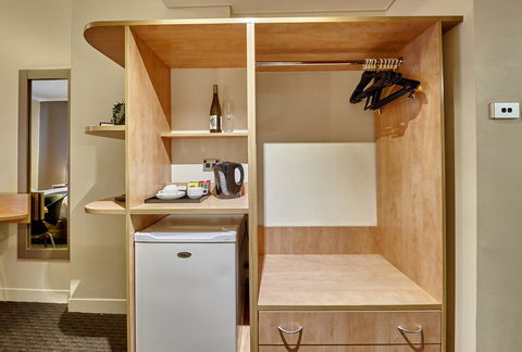 Ibis Perth - Accommodation Yamba 2