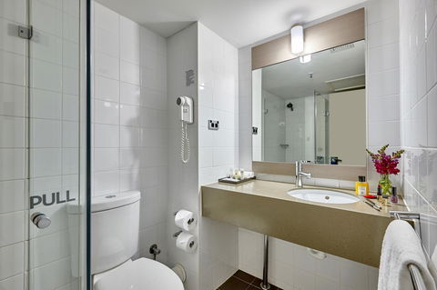Ibis Perth - Accommodation Yamba 1