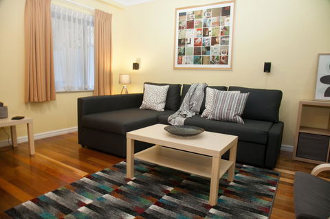 Perth Short Stays - Accommodation Yamba 15