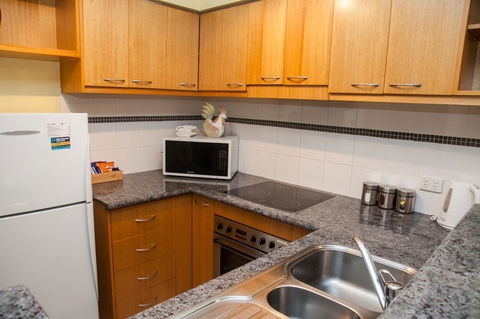 Perth Short Stays - Accommodation Yamba 16