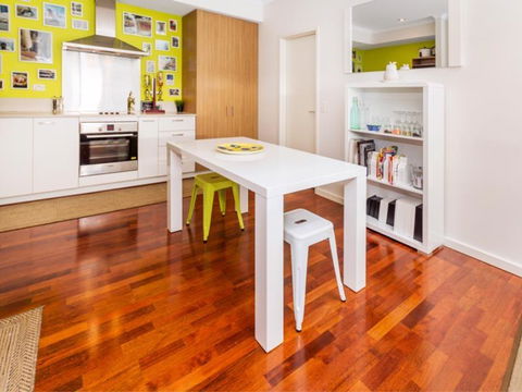 Home Apartment - Perth City Centre - Free WiFi - Accommodation Yamba 10