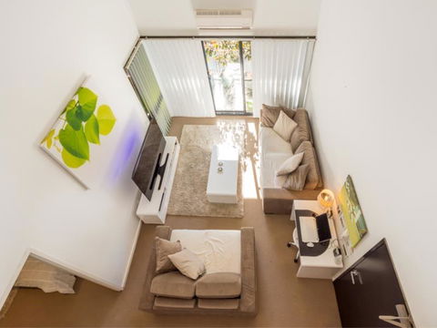 Home Apartment - Perth City Centre - Free WiFi - Accommodation Yamba 11
