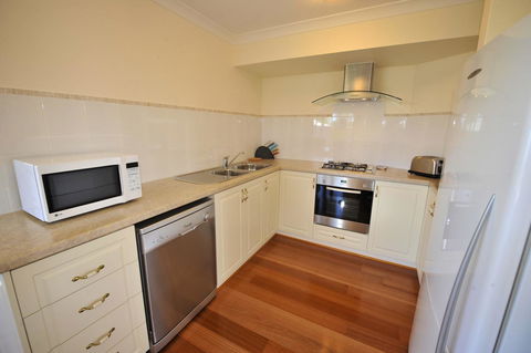 Palm Beach Manor - Accommodation Yamba 3