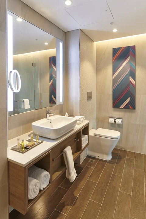 Doubletree By Hilton Perth Northbridge - Accommodation Yamba 13