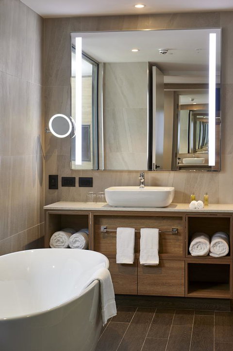 Doubletree By Hilton Perth Northbridge - Accommodation Yamba 17