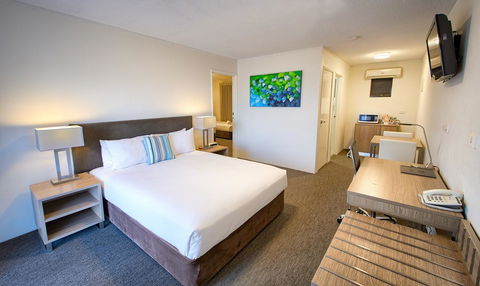 Albany Motel & Apartments - Accommodation Yamba 3