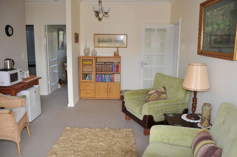 Glenelg On King Bed & Breakfast - Accommodation Yamba 20