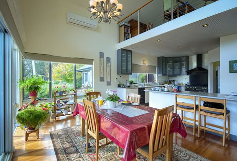 Glenelg On King Bed & Breakfast - Accommodation Yamba 8