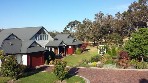 Glenelg On King Bed & Breakfast - Accommodation Yamba 14