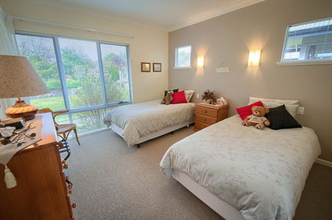 Glenelg On King Bed & Breakfast - Accommodation Yamba 4