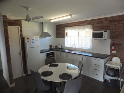 Ocean Beach Chalet 18 - Accommodation Yamba 16