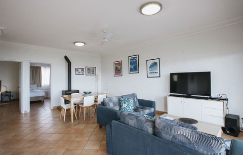 Canal Rocks Beachfront Apartments - Accommodation Yamba 33