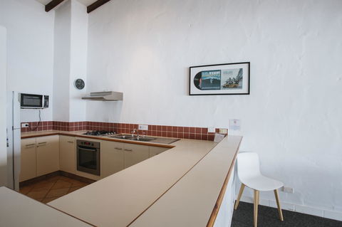 Canal Rocks Beachfront Apartments - Accommodation Yamba 25