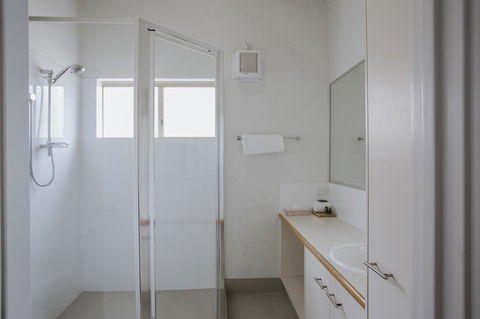 Canal Rocks Beachfront Apartments - Accommodation Yamba 39