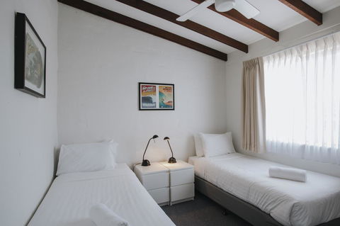 Canal Rocks Beachfront Apartments - Accommodation Yamba 31
