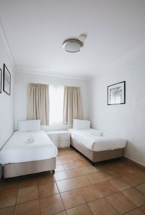 Canal Rocks Beachfront Apartments - Accommodation Yamba 32