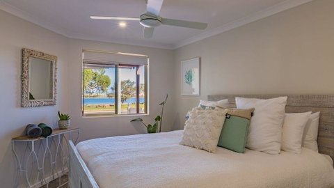 Starboard Views Kalbarri - River Front Apartment - Accommodation Yamba 4