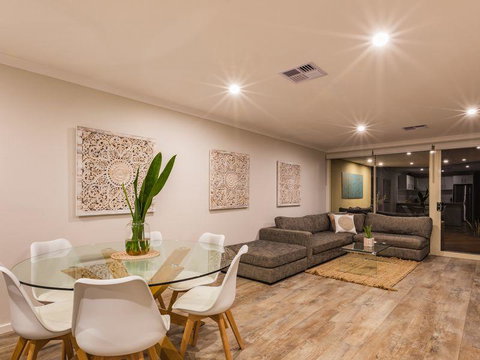 Starboard Views Kalbarri - River Front Apartment - Accommodation Yamba 3