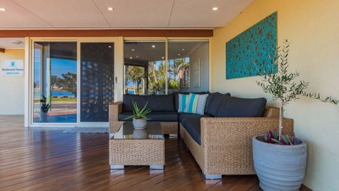 Starboard Views Kalbarri - River Front Apartment - Accommodation Yamba 9