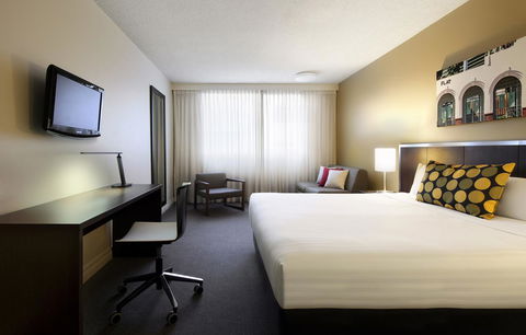 Mercure Perth On Hay - Accommodation Yamba 0