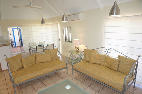 Osprey Holiday Village Unit 110 - Accommodation Yamba 3