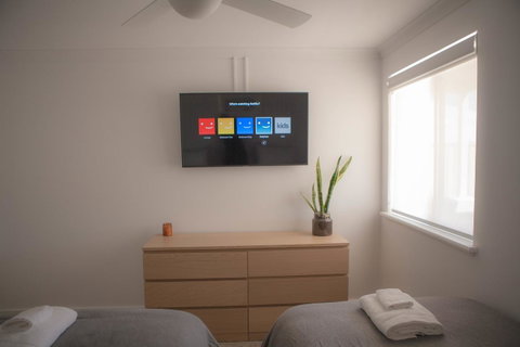 FortyTwo - Oceanside Retreat Busselton - Accommodation Yamba 15