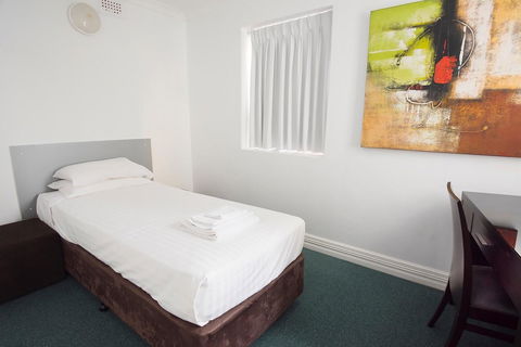 Akara Hotel - Accommodation Yamba 8