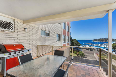 Laman Lodge, Unit 2, 15 Laman Street - Accommodation Yamba 12