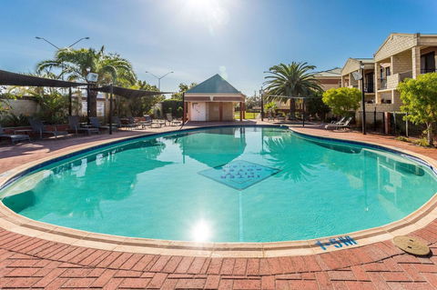 Country Comfort Perth - Accommodation Yamba 3