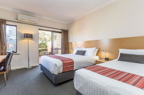 Country Comfort Perth - Accommodation Yamba 34
