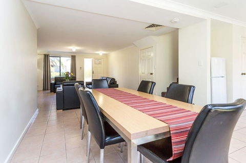 Country Comfort Perth - Accommodation Yamba 18