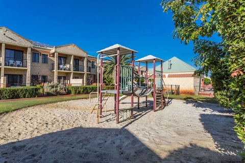 Country Comfort Perth - Accommodation Yamba 40