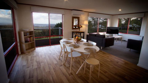 Karri Mia Chalets And Studios - Accommodation Yamba 4