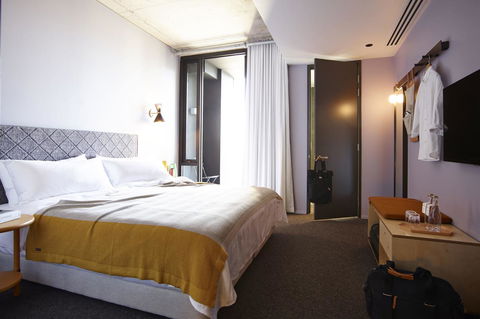 Alex Hotel - Accommodation Yamba 2