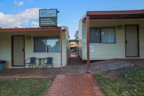 Kimberley Hotel - Accommodation Yamba 24