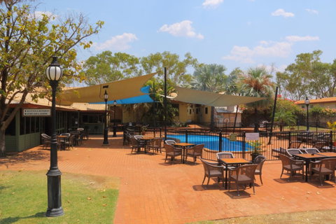 Kimberley Hotel - Accommodation Yamba 19